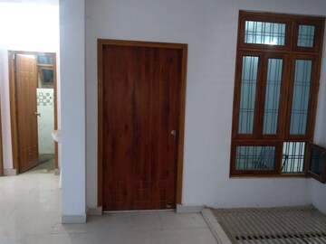  6+ BHK Independent House at Tiwaripur – for Sale