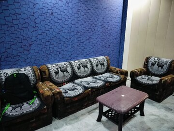 Living Room in 1 BHK Builder Floor at Mahavir Enclave 1 – for Rent
