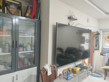 Furnished Amenities in 2 BHK Apartment at Manikonda – for Rent