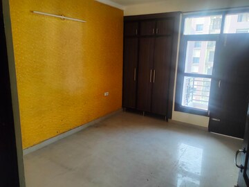 Room in 3 BHK Apartment at Maya Garden City, Lohgarh – for Rent