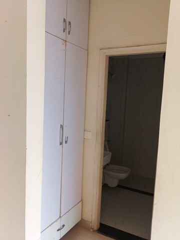 Building Lobby in 3 BHK Builder Floor at BPTP Astaire Gardens, Sector 70a – for Rent