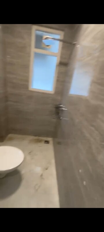 Master Bedroom in 1.5 BHK Builder Floor at DLF City Phase III, Sector 24 – for Rent