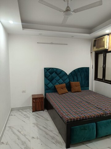 Bedroom in 1 BHK Builder Floor at Neb Sarai – for Rent
