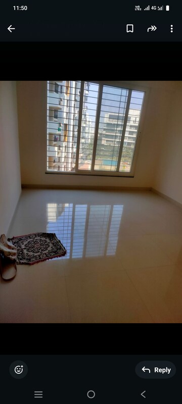 Room in 3 BHK Apartment at Shree Signature Park, Wakad – for Rent