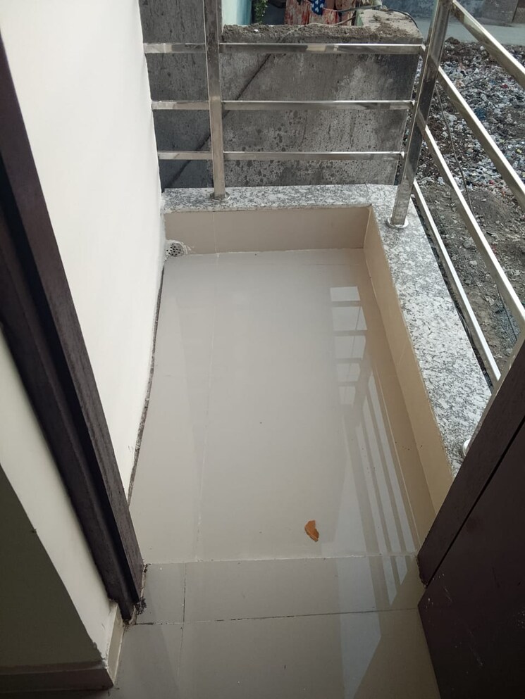 Balcony, siddharth vihar 2 Bedroom 970 Sq.Ft. Apartment In Siddharth Vihar Ghaziabad 8217785