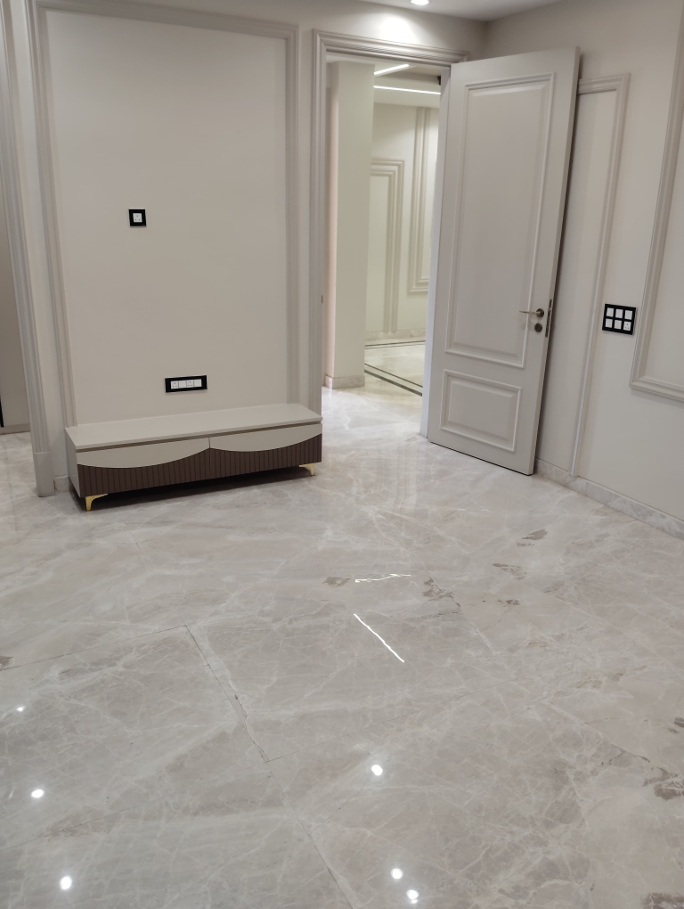 2 BHK Apartment For Sale in Kumar Imperial Greens