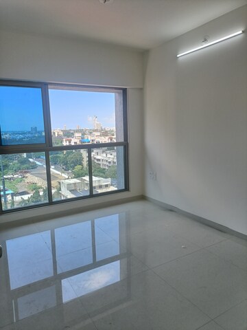Room in 2 BHK Apartment at Rajesh Raj Infinia, Malad West – for Rent