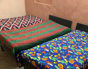 Room in  Pg at Sector 15 – for Rent