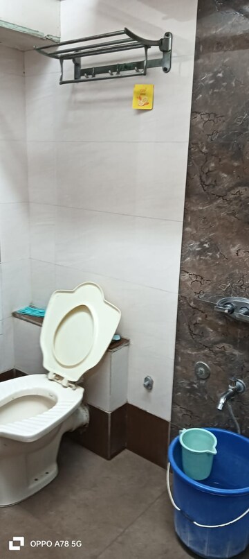 Bathroom in 2 BHK Apartment at Nandan Society, Matunga Road – for Rent