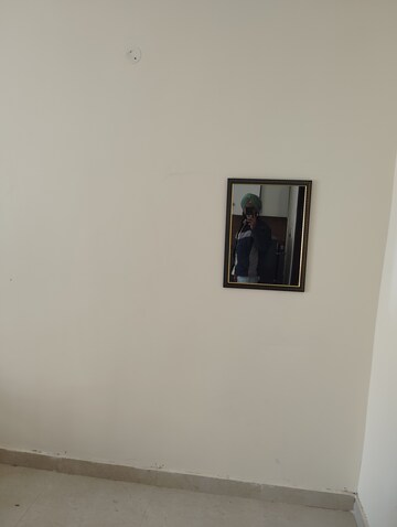 Room in 2 BHK Apartment at Sector 127 – for Sale