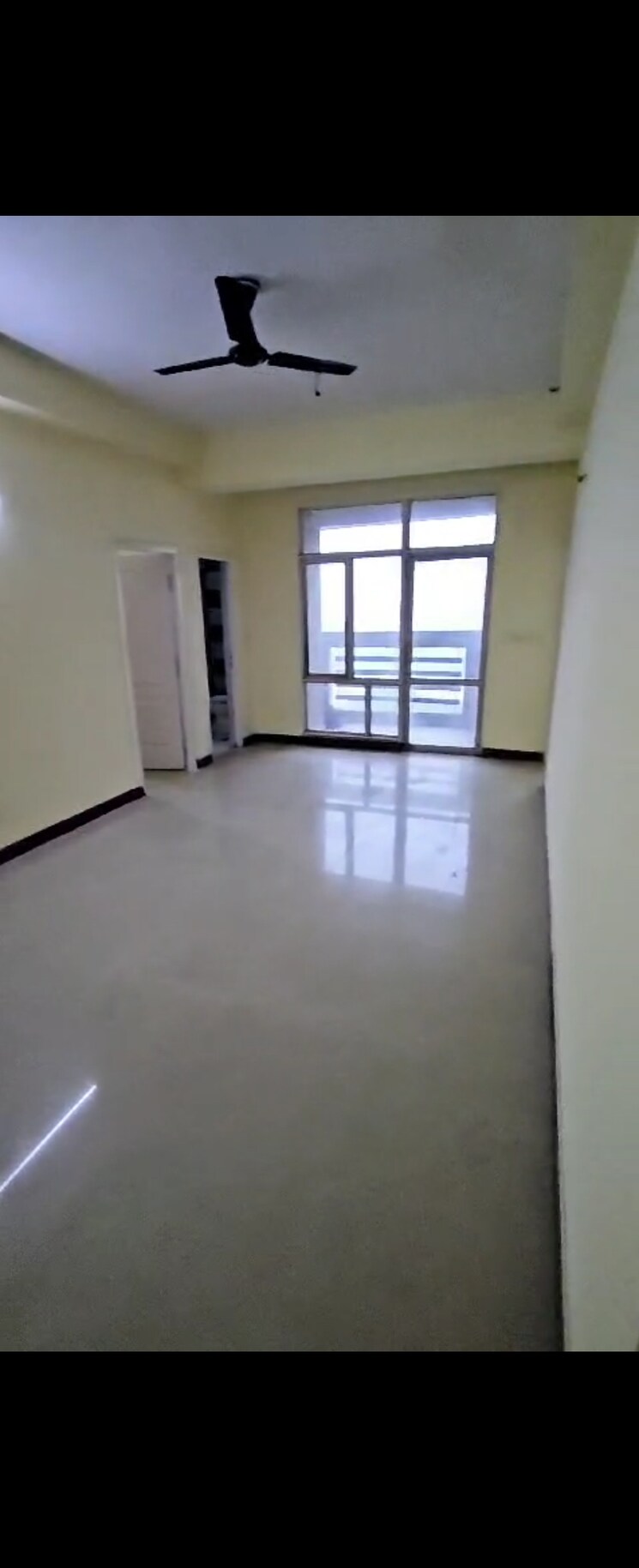 Room, eldeco-green-meadows 2.5 Bedroom 1515 Sq.Ft. Apartment In Pi Greater Noida Greater Noida 8217940