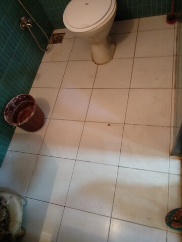 Bathroom in 2 BHK Apartment at Green Fields Apartment, Andheri East – for Rent