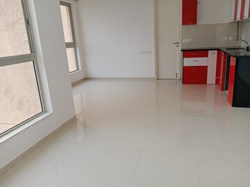 Room in 1 RK Apartment at Hiranandani Fortune City, New Panvel – for Rent
