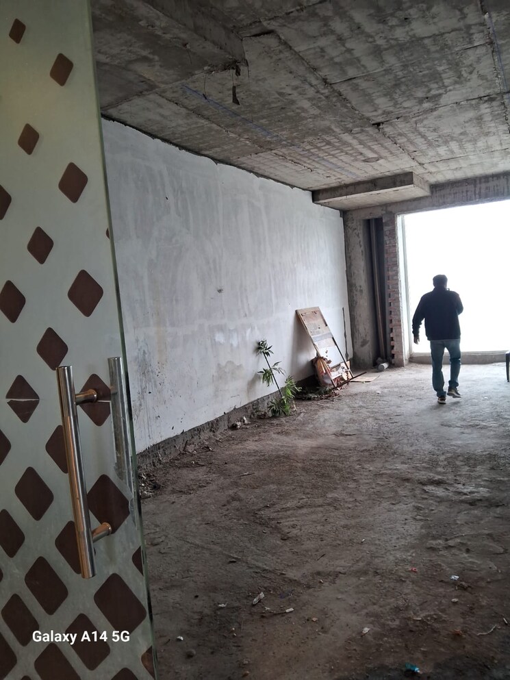 Bathroom, motia-citi-royal-business-park Commercial Office Space 680 Sq.Ft. In Ambala Highway Zirakpur 8218012