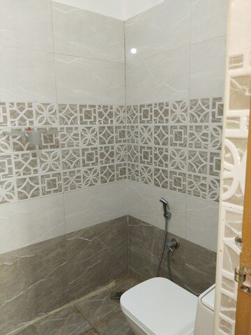 Bathroom in 3 BHK Apartment at Sri Sai Ayyapa Sadan, Madhapur – for Rent