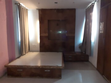 Living Room in 3.5 BHK Penthouse at Anand Park Society, Guru Nanak Nagar – for Sale