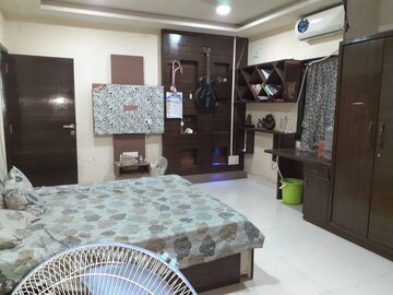 Bedroom in 3.5 BHK Penthouse at Anand Park Society, Guru Nanak Nagar – for Sale