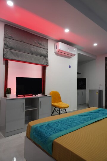 Bedroom in 3.5 BHK Builder Floor at Ardee City, Sector 52 – for Rent