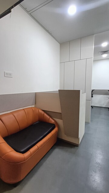  Office Space For Rent in Mani Casadona, New Town