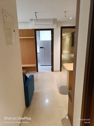 Room in 2 BHK Apartment at One Hiranandani Park, Ghodbunder Road – for Rent
