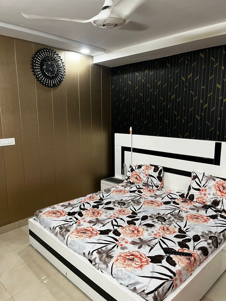Bedroom, amolik-residency 3 Bedroom 175 Sq.Yd. Builder Floor In Sector 86 Faridabad 8218177