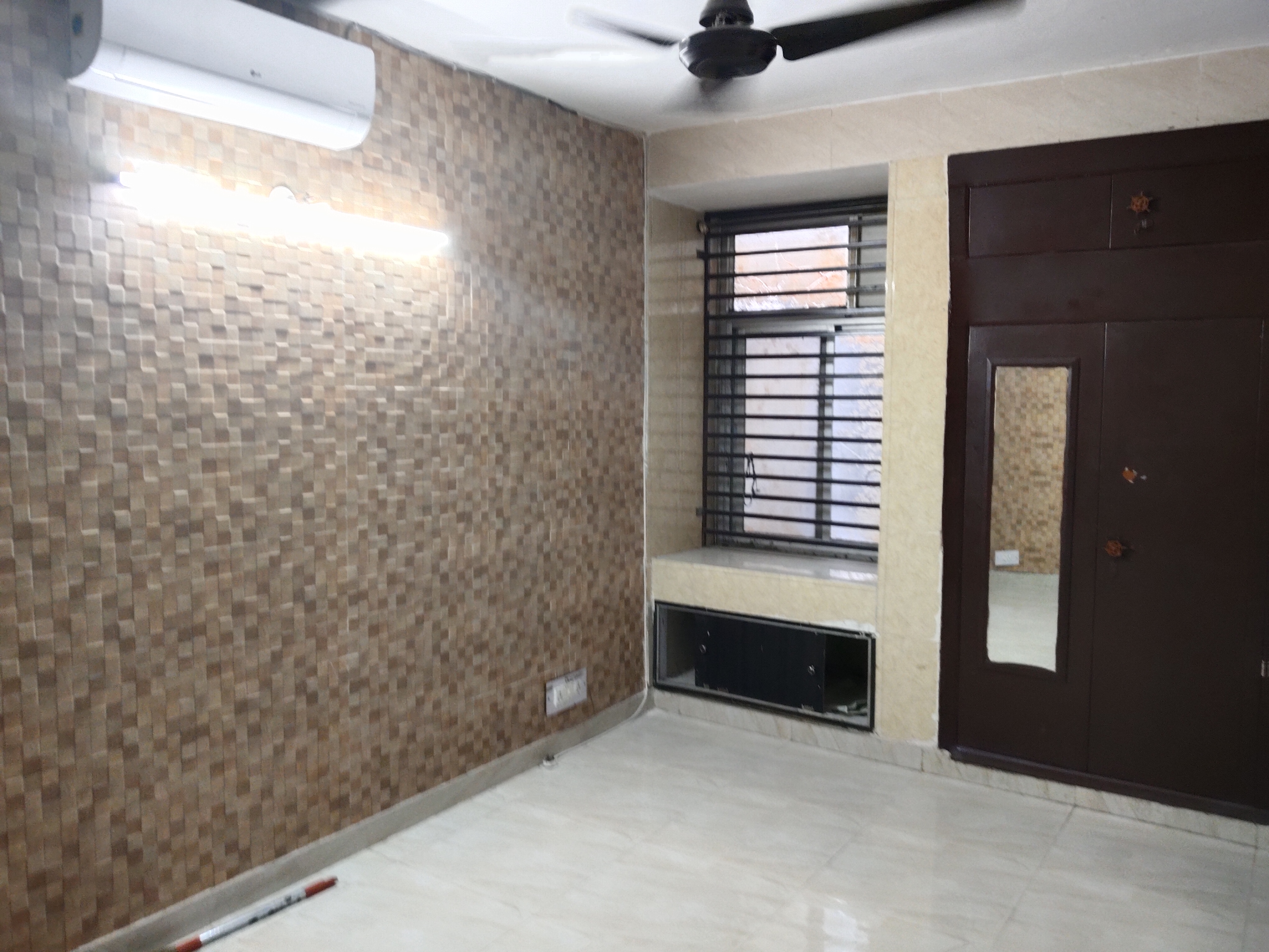3 BHK Apartment For Rent in Sector 21c