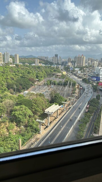 Master Bedroom in 2 BHK Apartment at One Hiranandani Park, Ghodbunder Road – for Sale