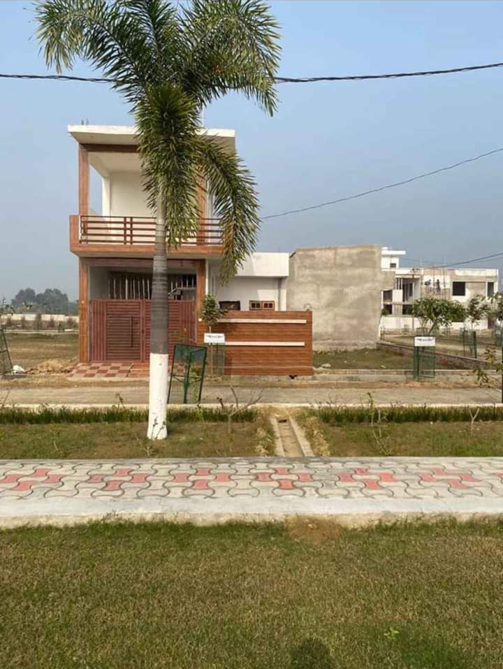 Plot For Sale in Wing Lucknow Greens Plots