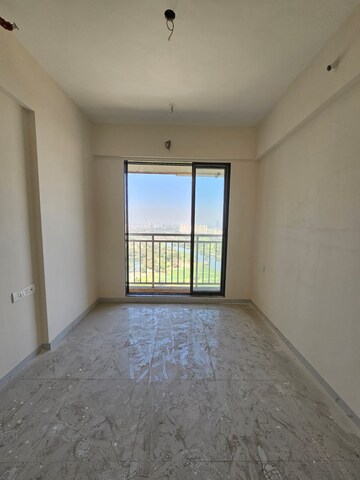 Room in 1 BHK Apartment at Siddharth River Wood Park Phase III, Dombivli East – for Rent