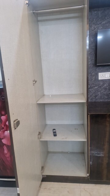 Bathroom in 1 RK Builder Floor at Sector 27 – for Rent