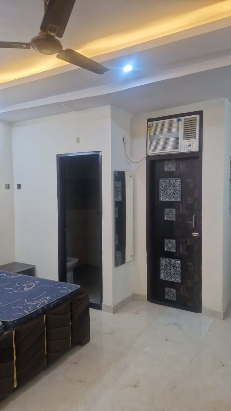 Living Room, sector 27 1 RK 850 Sq.Ft. Builder Floor In Sector 27 Gurgaon 8218288