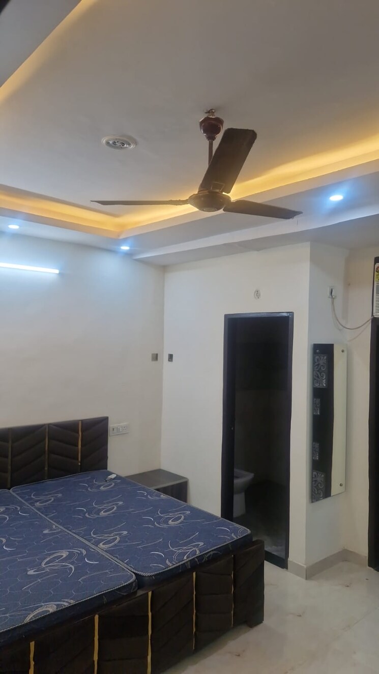 Bedroom, sector 27 1 RK 850 Sq.Ft. Builder Floor In Sector 27 Gurgaon 8218288