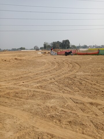 Plot Area in  Plot at Gosainganj – for Sale