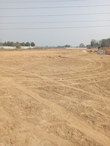 Plot Area in  Plot at Gosainganj – for Sale