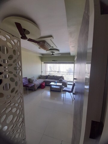 Bathroom in 3 BHK Apartment at Fortune Heights, Mira Road – for Rent