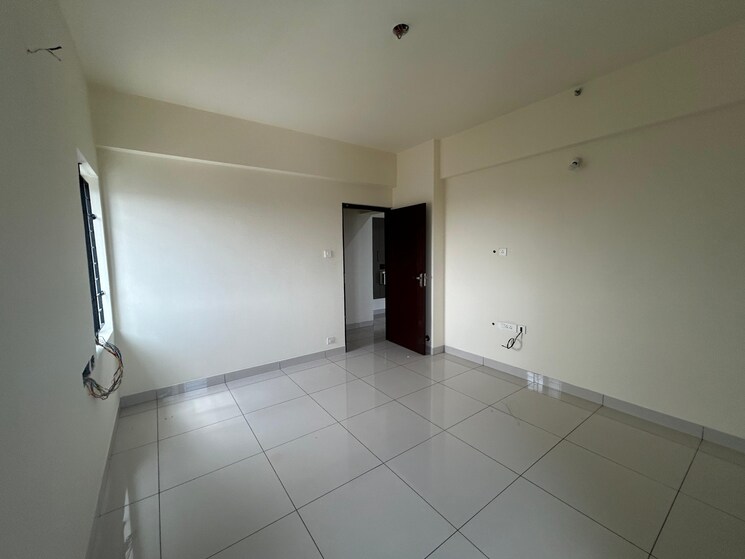 Room, olety-landmark 3 Bedroom 1800 Sq.Ft. Apartment In Basaveshwara Nagar Bangalore 8218359