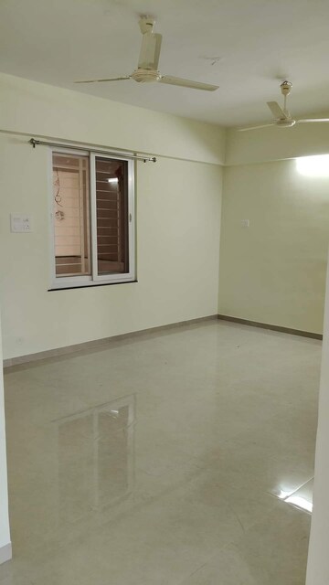 Room in 2 BHK Apartment at Veer One, Vasai East – for Sale