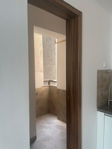 Room in 2 BHK Apartment at Nahar F Residences, Balewadi – for Rent