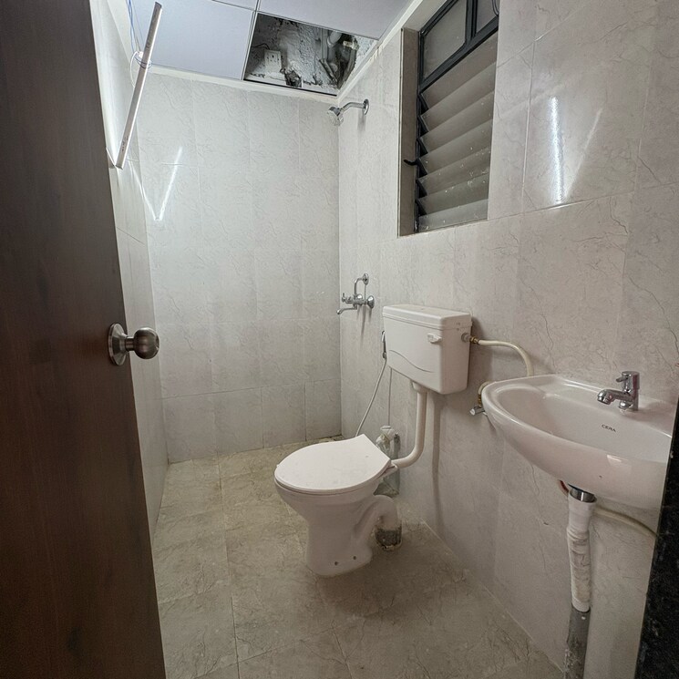 Bathroom, gagan-avencia 1 Bedroom 450 Sq.Ft. Apartment In Kharadi Pune 8218410