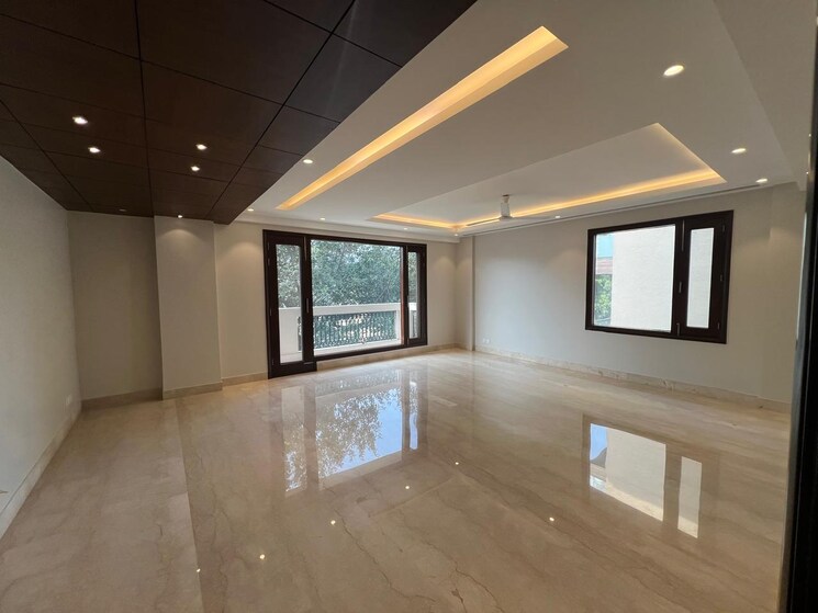 Room, vasant vihar 4 Bedroom 600 Sq.Yd. Builder Floor In Vasant Vihar Delhi 8218409