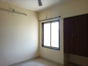 Bedroom in 2 BHK Apartment at Rosa Royale, Ghodbunder Road – for Rent