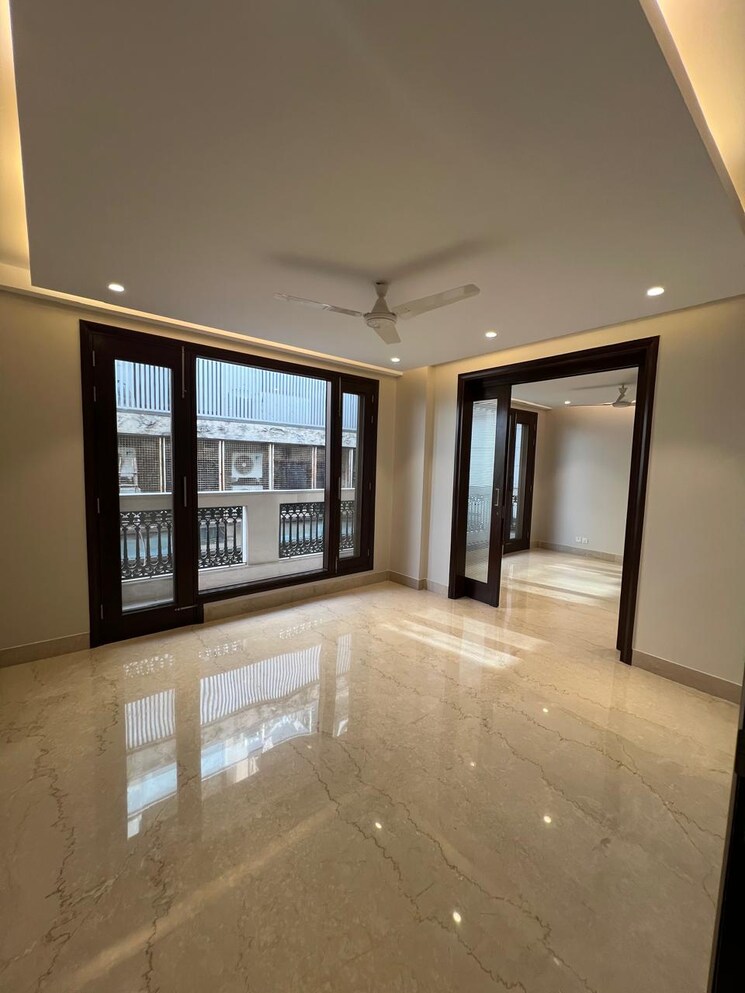 Room, vasant vihar 4 Bedroom 600 Sq.Yd. Builder Floor In Vasant Vihar Delhi 8218409