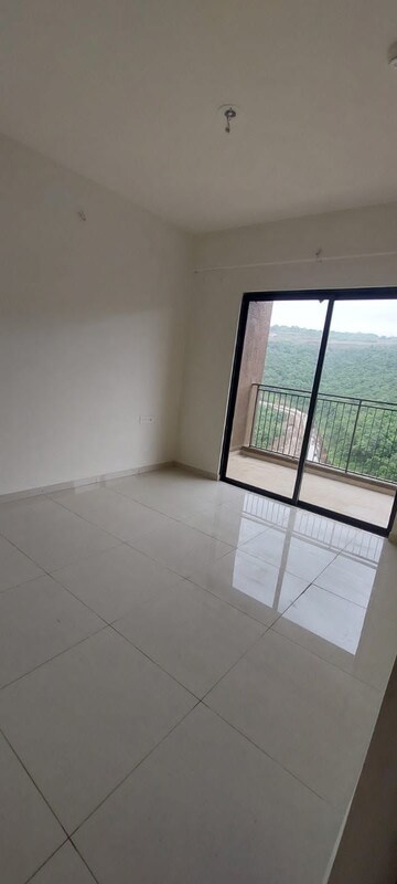 Room in 2 BHK Apartment at Aditya Shagun, Bavdhan – for Rent
