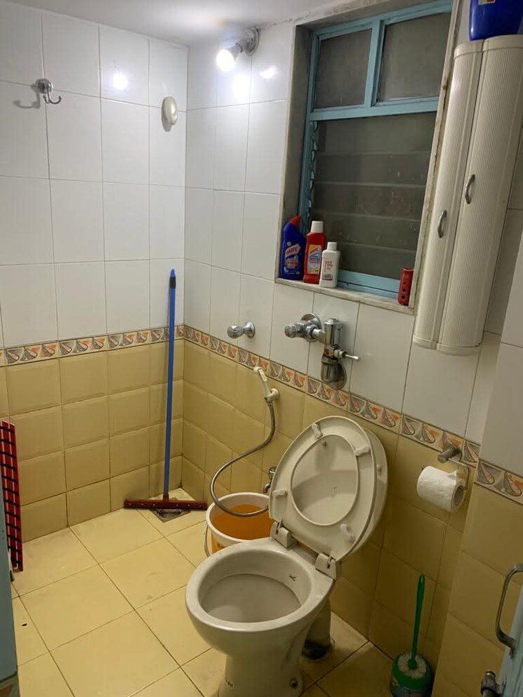 Bathroom, meghdoot-estate 1 Bedroom 410 Sq.Ft. Apartment In Vasai East Palghar 8218453