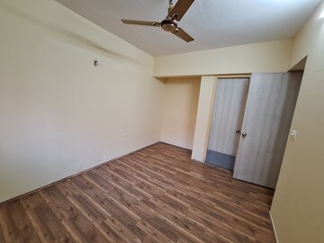 Room in 2 BHK Apartment at Lodha Casa Rio, Dombivli East – for Rent