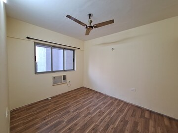Room in 2 BHK Apartment at Lodha Casa Rio, Dombivli East – for Rent