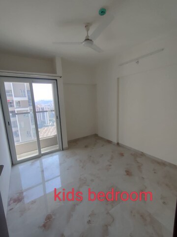 Room in 2 BHK Apartment at Krishna Amarillo, Hinjewadi – for Rent