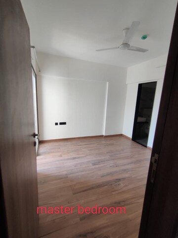 Room in 2 BHK Apartment at Krishna Amarillo, Hinjewadi – for Rent