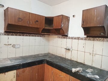 Kitchen in 4 BHK Builder Floor at Ardee City, Sector 52 – for Rent