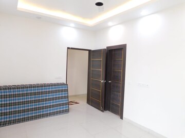 Room in 3 BHK Apartment at ATS Le Grandiose, Sector 150 – for Rent